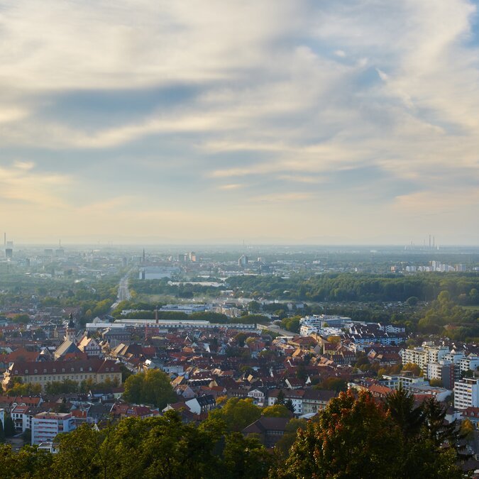 View from Turmberg over Karlsruhe and the Rhine plain | © shutterstock_343267016