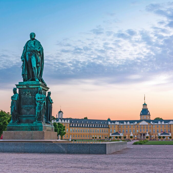 Karlsruhe Palace  | © Shutterstock 661589068